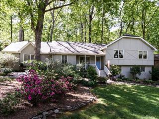 2930 Leafwood Dr, Marietta, GA 30067-5711