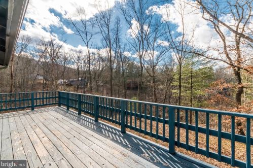 62 Turkey Trl, Gerrardstown WV  25420-3119 exterior