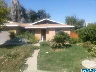 1862 Woodward Ave, Tulare, CA 93274-1762