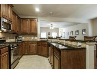 4261 Comanche Dr, Carrollton TX  75010-3301 exterior