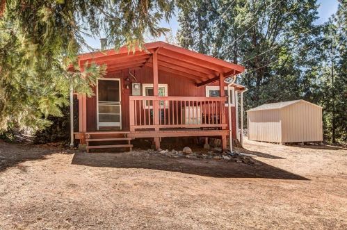 6350 Main St, Virner, CA 95634-9360