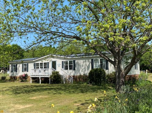 101 Tanglewood Ln, Hartwell, GA 30643-2879