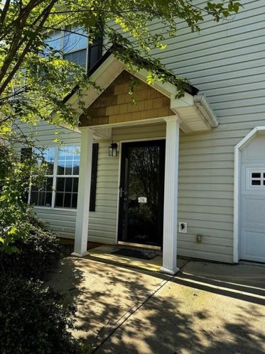 114 Sheffield Dr, Carrollton, GA 30117-2417