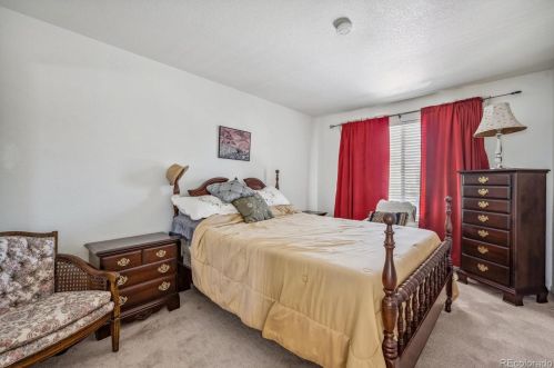 5753 Rome St, Aurora CO 80015-4590 exterior