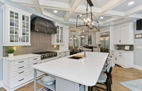 748 Loridans Dr, Atlanta, GA 30342-3543