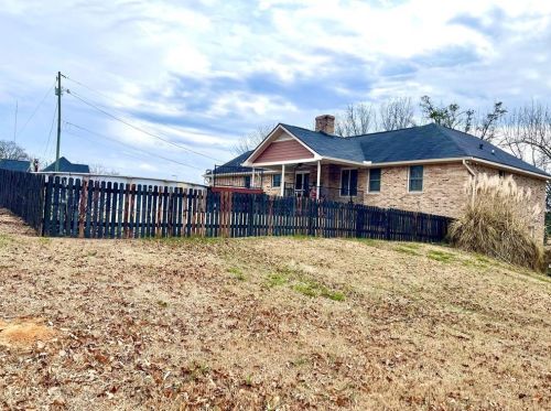 1017 Corley Rd, Conyers GA  30012-2041 exterior