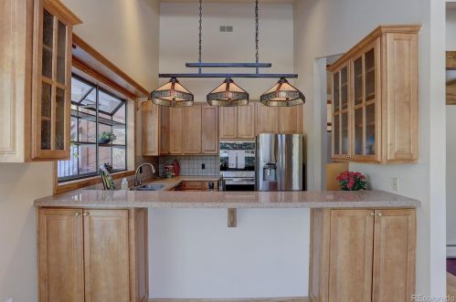 1359 Southridge Ct, Lakewood CO exterior