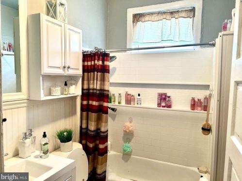 2816 22nd St, Philadelphia PA 19140-3830 exterior