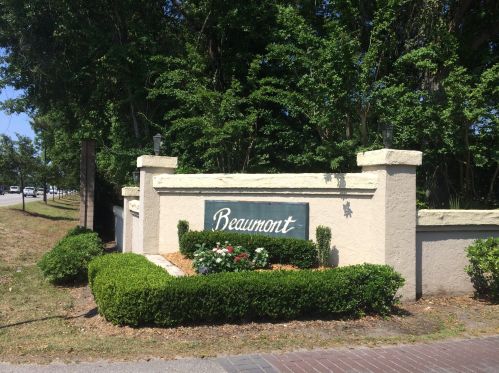 2085 Emerald Ter, Mount Pleasant SC  29464-9030 exterior