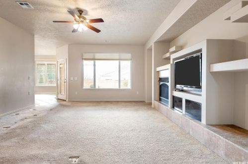 4630 Canyon Voices Dr, Saint George, UT 84790-4681