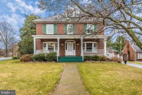 208 Broad St, Middletown MD  21769-7903 exterior