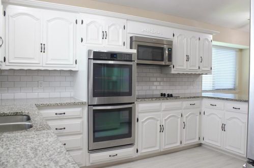 2304 Mccoy Ct, Carrollton TX  75006-1507 exterior