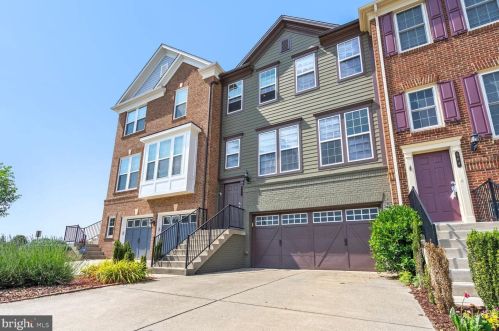 502 Red Raspberry Ter, Leesburg, VA 20175-5427