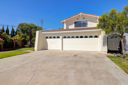 4101 Konya Dr, Torrance, CA 90503-2405