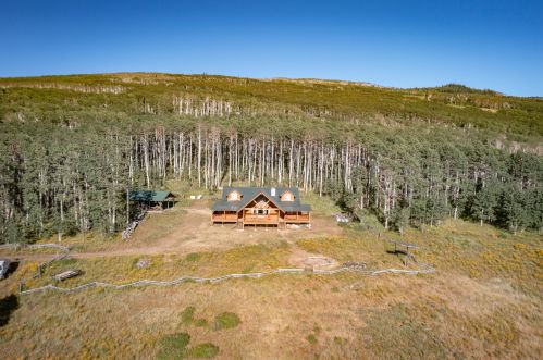 1458 6400, Cedar City UT 84720-9556 exterior