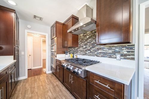 732 Lemon Ave, Glendora CA  91741-3559 exterior