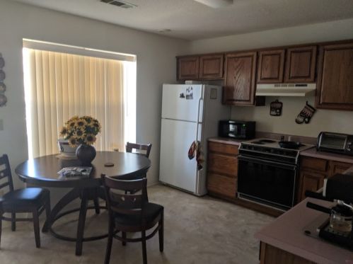 76 Skyway Dr, Warner Robins GA  31088-3780 exterior