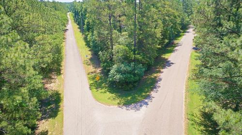 2137 Old Hwy 105, Conroe TX  77304-4438 exterior