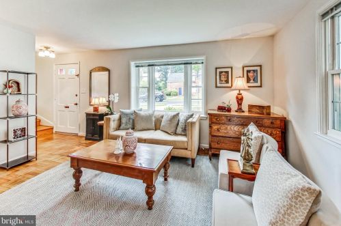 1108 Carson St, Silver Spring MD 20901-1816 exterior