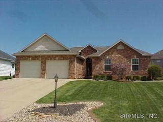 4627 Wisteria Dr, Alton, IL 62002-7160