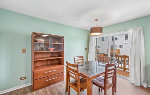 1252 Alta Vista Dr, Pingree Grove IL  60140-2057 exterior