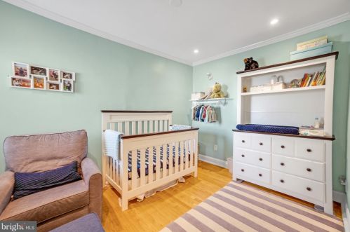 1917 12 St, Philadelphia PA 19148-2209 exterior