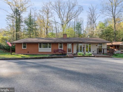 1324 Azalea Trl, Harrisburg, PA 17112-9481