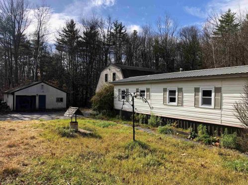 1040 Hemlock Rd, Unity, NH 03603-4637