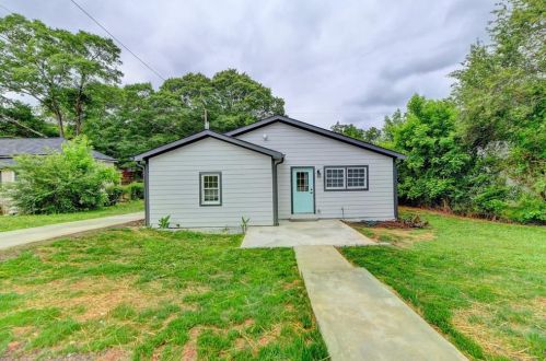 1757 Yellow St, Conyers GA  30012-3605 exterior