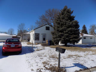 403 14th St, Pelican, SD 57201-3851