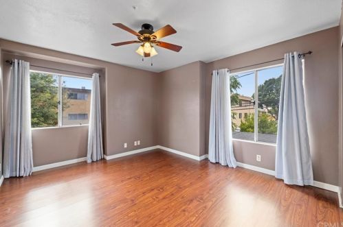 4817 120, Hawthorne CA 90250-2724 exterior