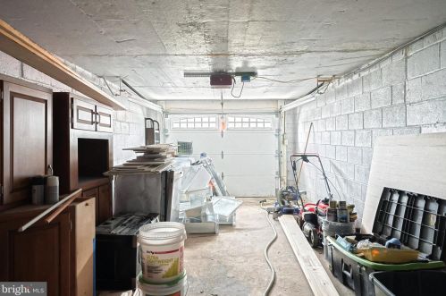 130 Baugher Dr, Hanover PA 17331-4003 exterior