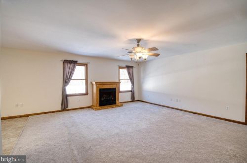 345 Journey Ln, Berkeley Springs WV exterior