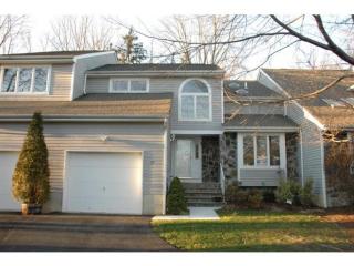 51 Mulford Dr, Wayne, NJ 07470-3991