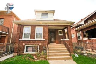 3112 Keating Ave, Chicago, IL 60641-5233