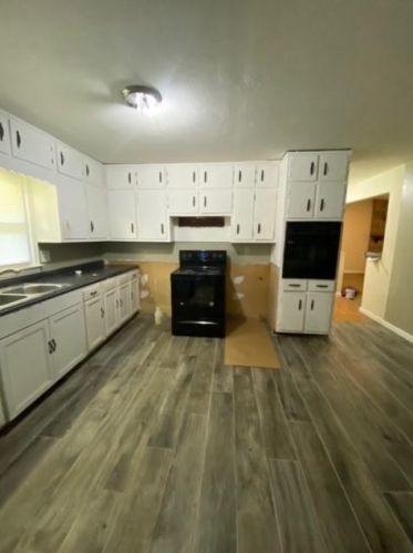 1218 Palisades Ln, Ellenwood, GA 30294-2548