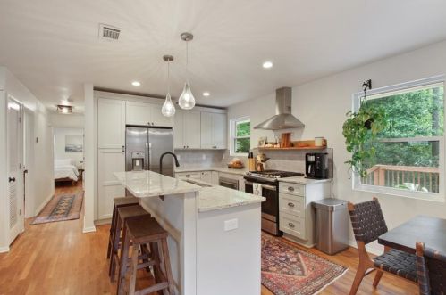 691 San Fernando Dr, Smyrna GA  30080-1478 exterior
