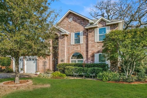 7816 Ember Oaks Dr, Fort Worth, TX 76182-7323