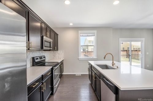 12625 104th Pl, Denver CO  80022 exterior