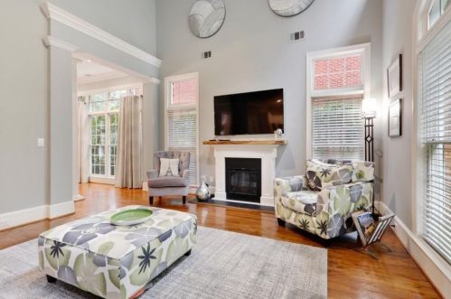 1057 Fielding Park Ct, Atlanta GA  30319-1989 exterior