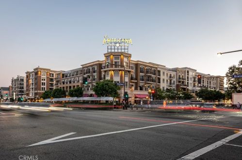 670 Caruso Ave, Glendale CA  91210-1519 exterior