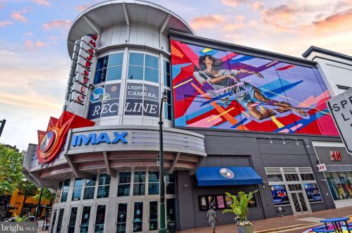 8804 1st Ave, Silver Spring MD exterior