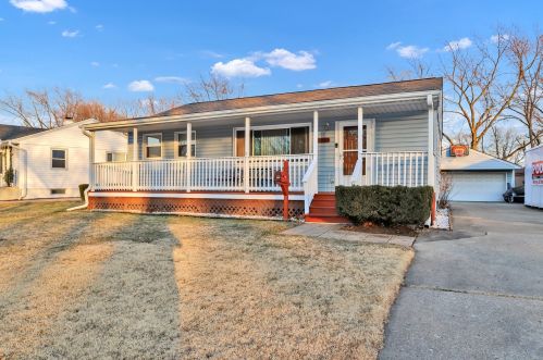 2610 Rohlwing Rd, Rolling Meadows, IL 60008-1357