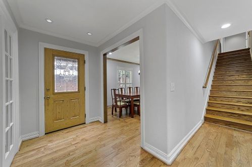 10526 Berry Knl Dr, Dallas TX  75230-4245 exterior