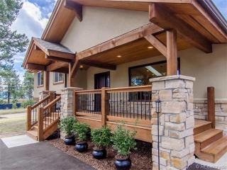 5903 Langdon Dr, Lakewood, CO 80439