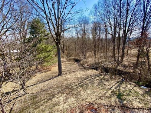 274 George St, Middletown, CT 06457-3566