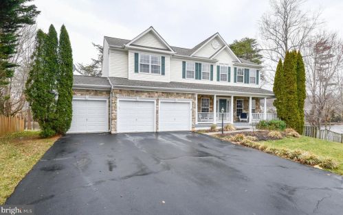 5224 Painted Turtle Way, Woodbridge, VA 22193-5864