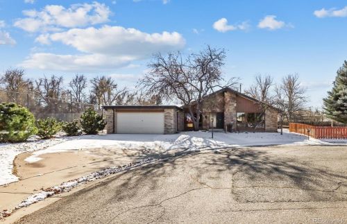 652 Magnolia St, Denver CO  80220-6036 exterior