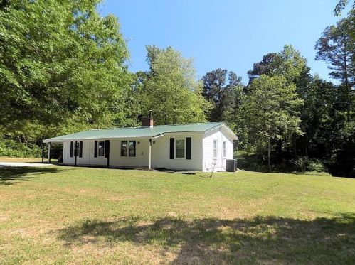 634 Burwell Rd, Carrollton, GA 30117-8448