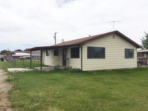 119 4th St, Paul, ID 83347-9782